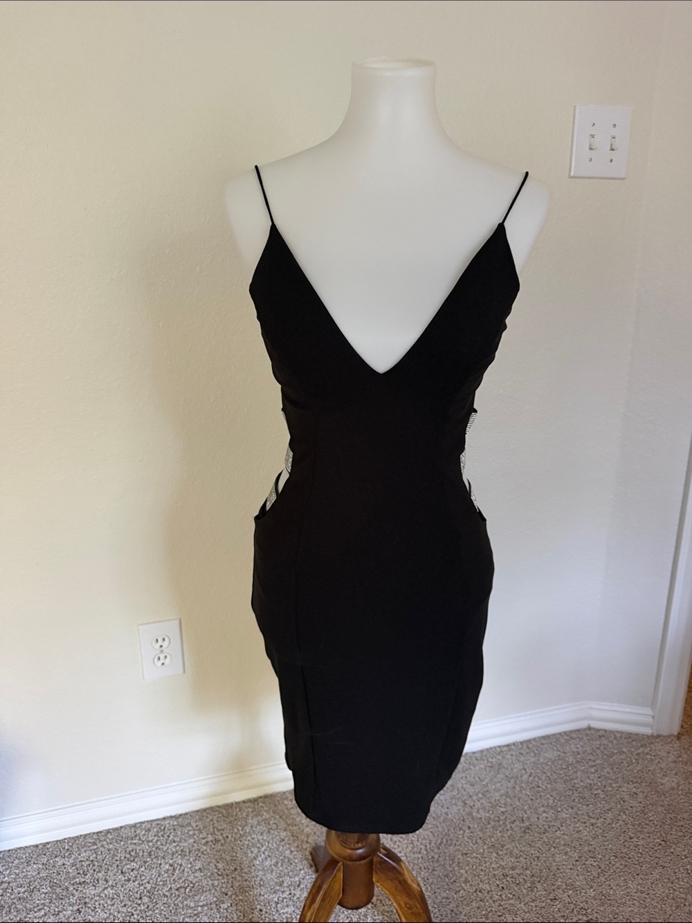 Windsor Black V-Neck Spaghetti-Strap Bodycon Dress